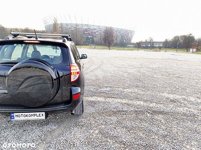 Toyota RAV4 - 11