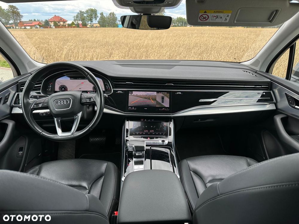Audi Q7 - 8