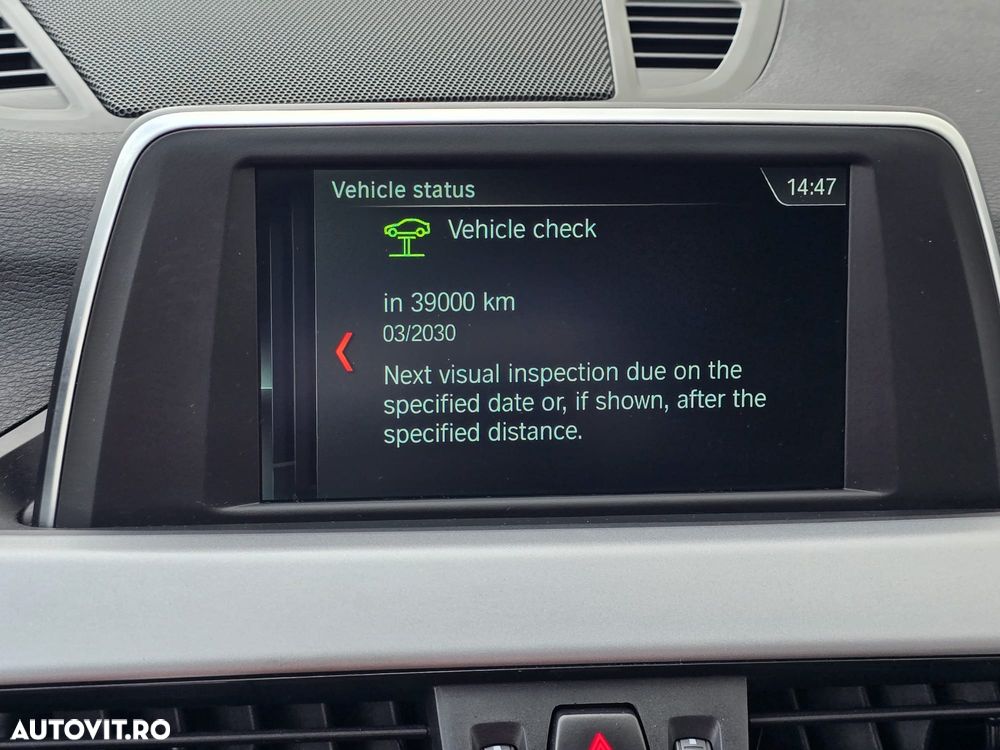 BMW X1 xDrive20i AT - 12
