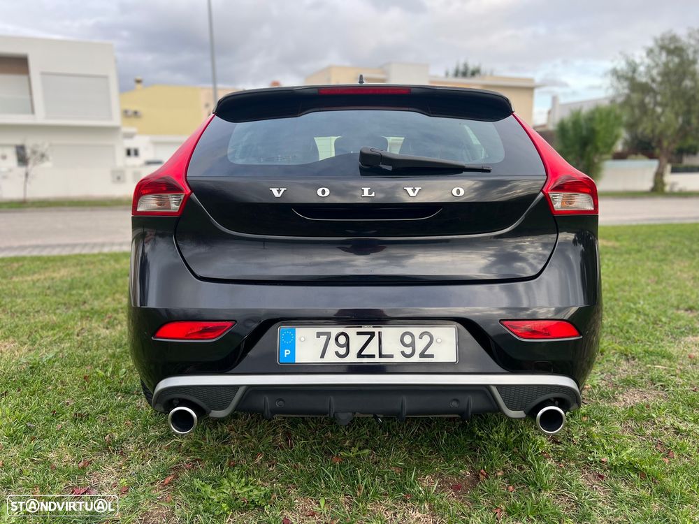 Volvo V40 D2 R Design - 7