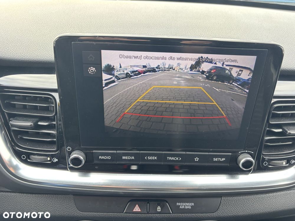 Kia Stonic 1.0 T-GDI MHEV L - 23