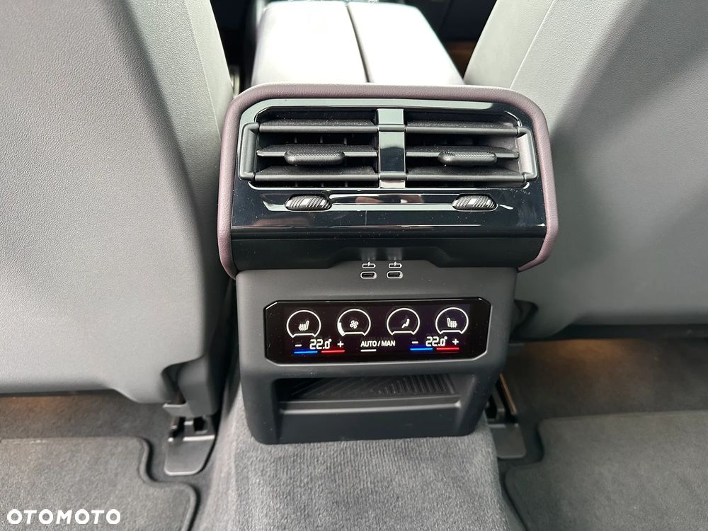 BMW i5 83.9kWh M60 xDrive - 21