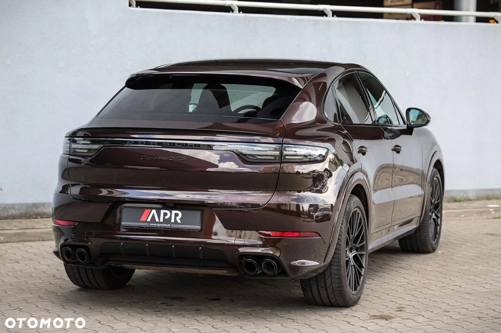Porsche Cayenne Coupe GTS - 7