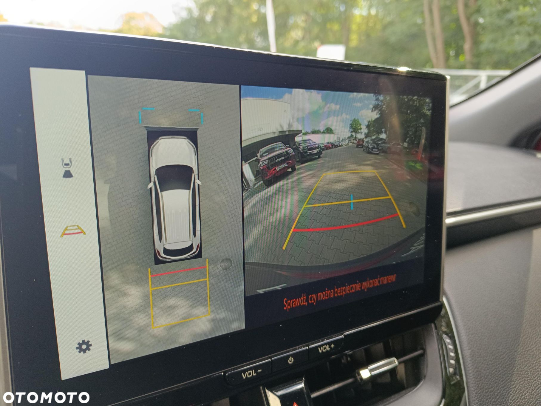 Toyota Corolla Cross 2.0 Hybrid Executive AWD - 21