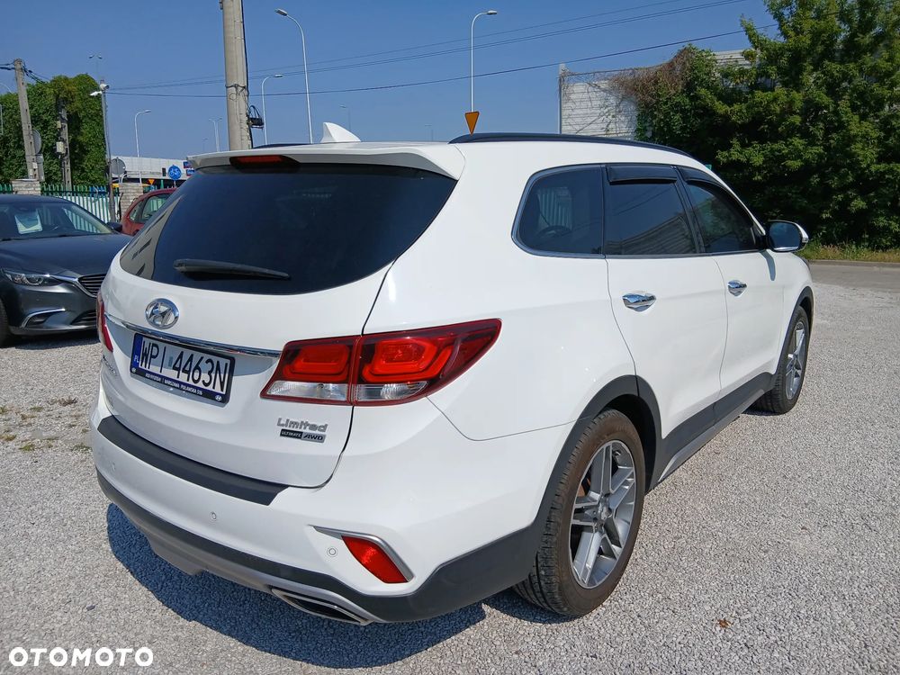 Hyundai Santa Fe - 5