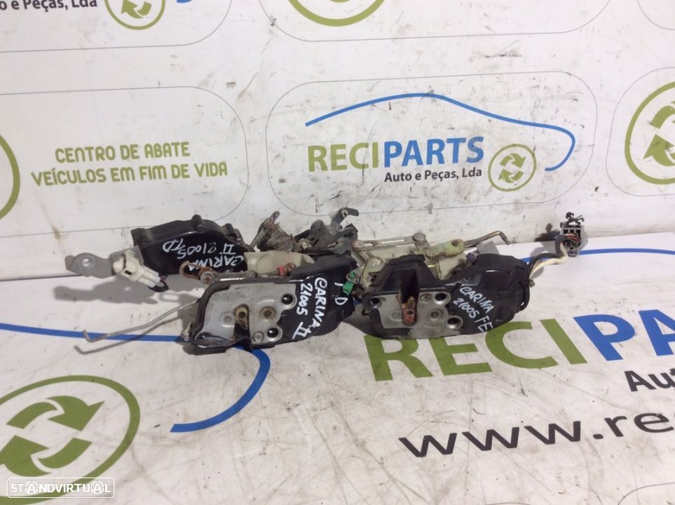 Fechos de porta Toyota Carina 2