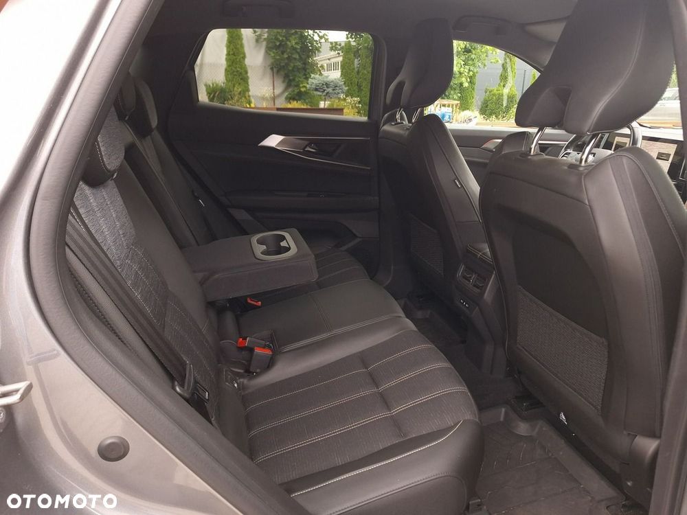 Renault Austral 1.3 TCe mHEV Techno - 28