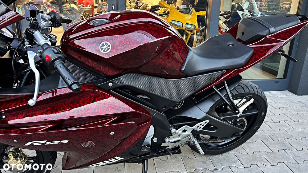 Yamaha YZF - 27