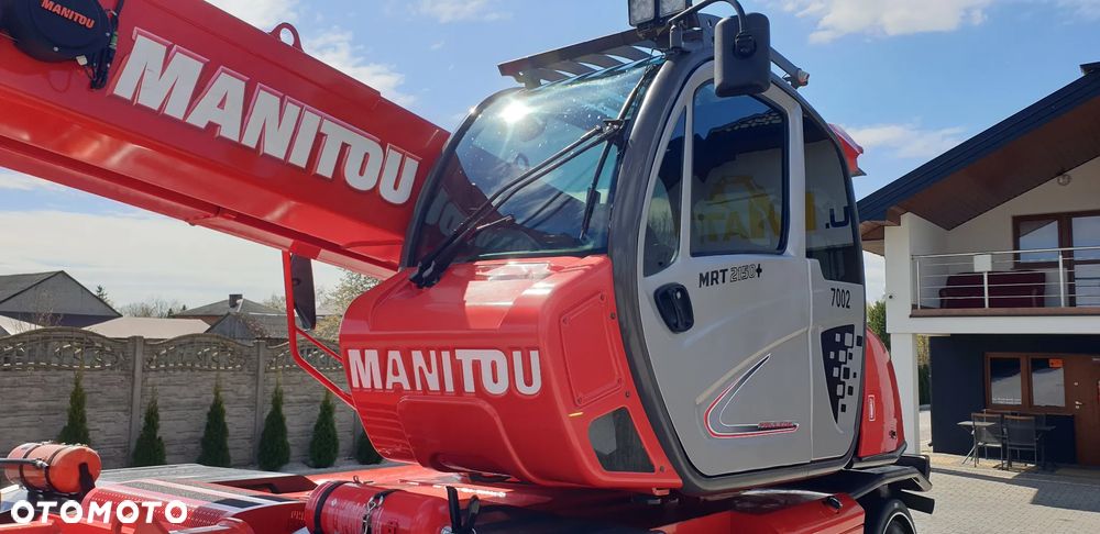 Manitou MRT 2150+/ kosz hydr /widły hydr/pilot /najbogatsza wersja wyposażenia - 19