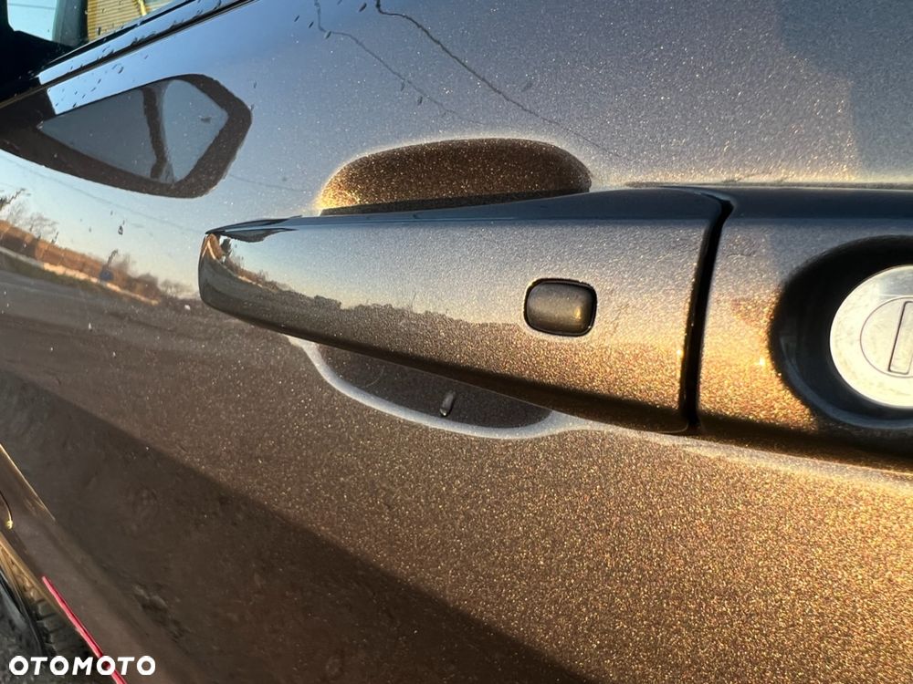 Jeep Grand Cherokee - 15