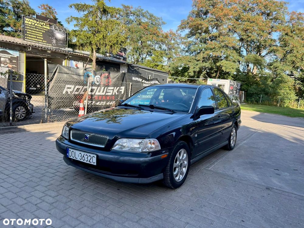 Volvo S40 - 1