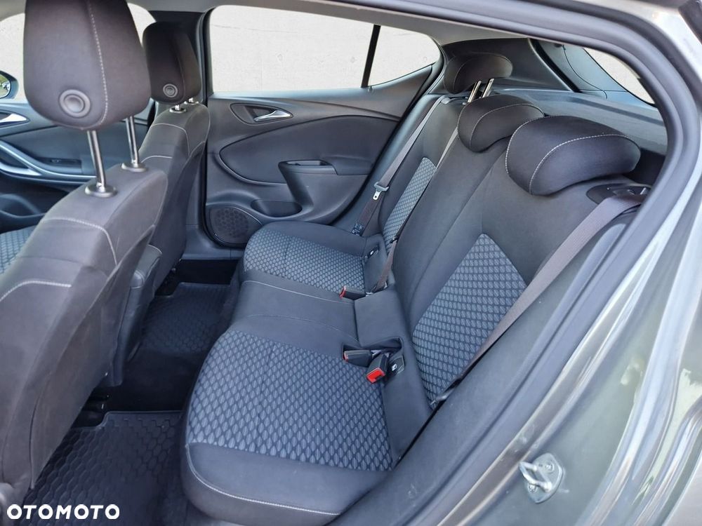 Opel Astra - 19