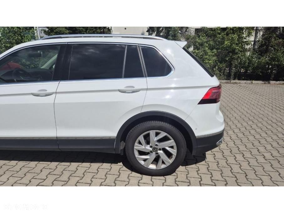 Volkswagen Tiguan - 12