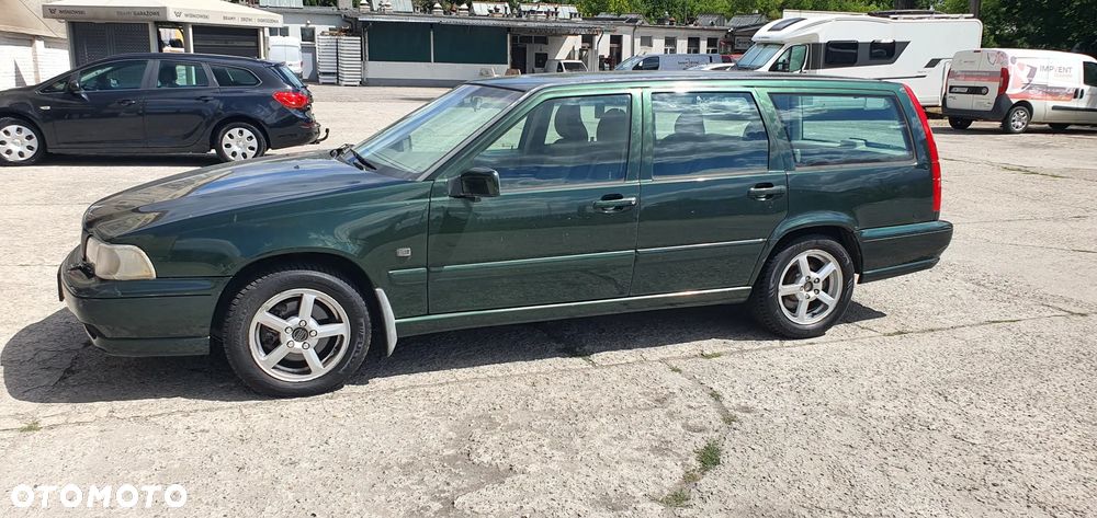 Volvo V70 2.4 - 4