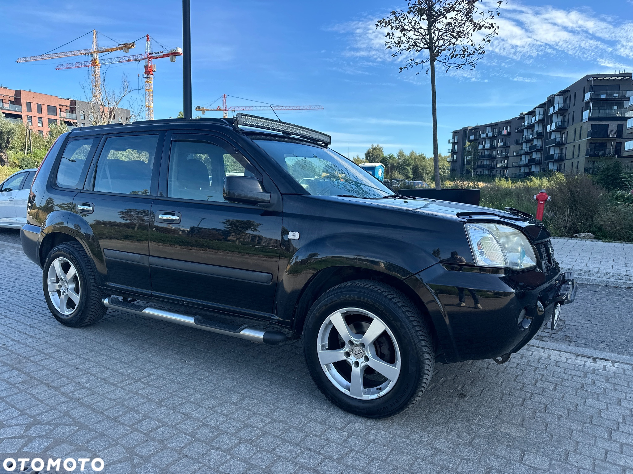 Nissan X-Trail - 2