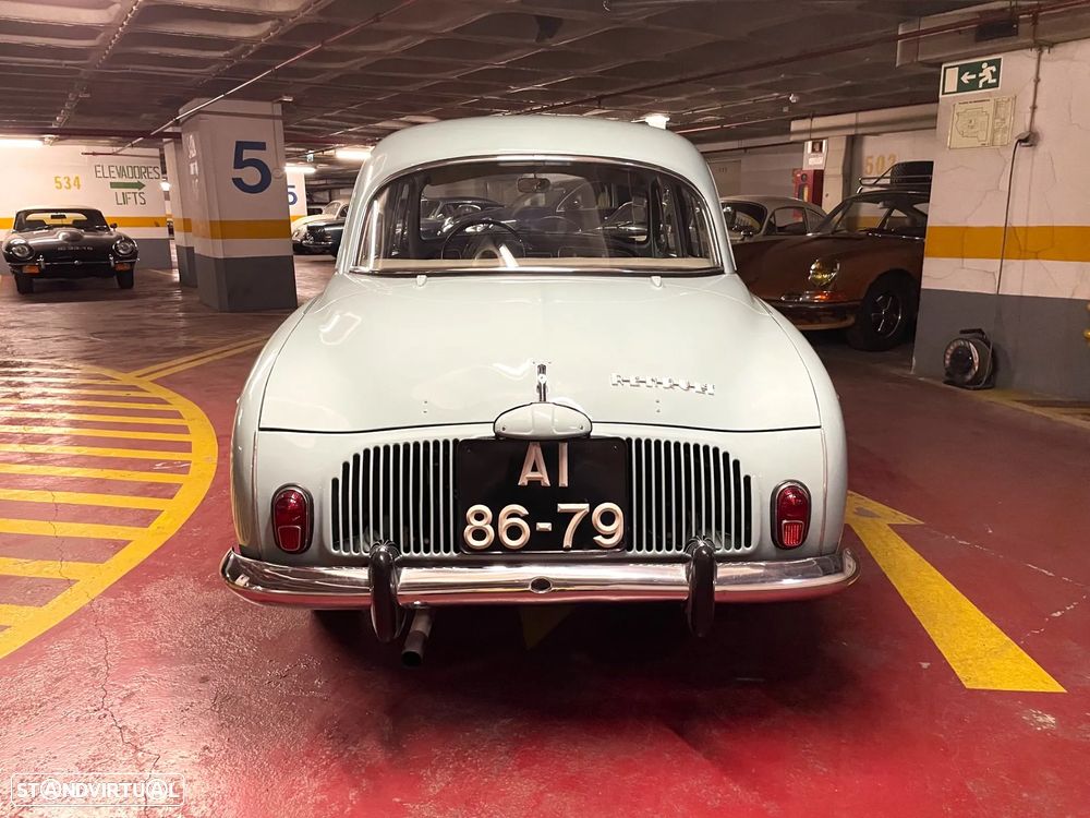 Renault Dauphine - 3