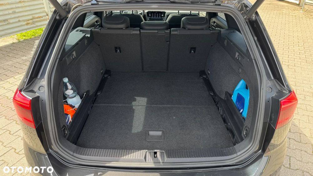 Volkswagen Passat Alltrack - 21