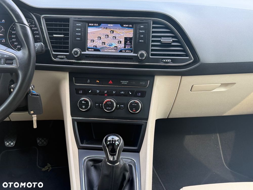 Seat Leon 1.6 TDI Start&Stop Reference - 32