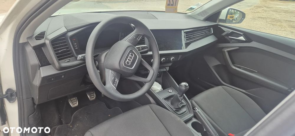Audi A1 Sportback 25 TFSI - 13