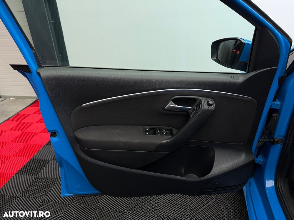 Volkswagen Polo - 16