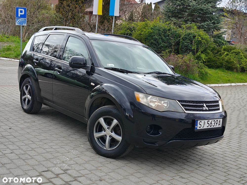 Mitsubishi Outlander 2.4 4WD CVT Intense - 1