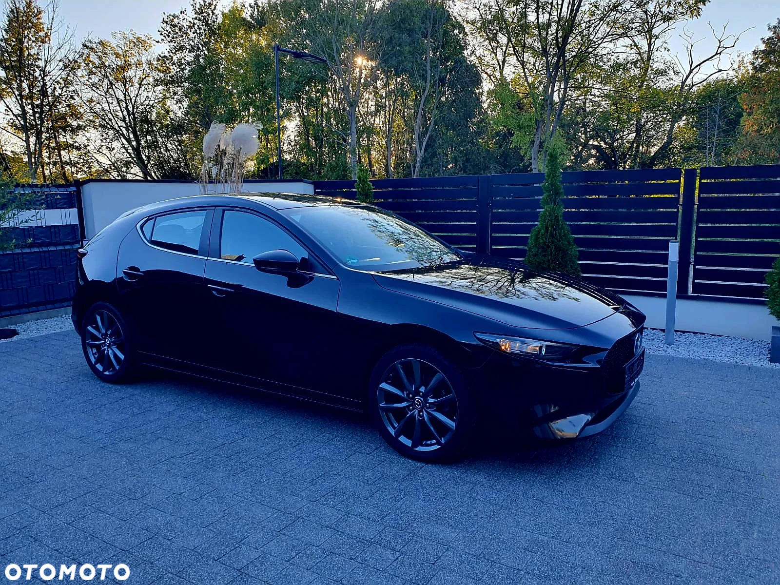Mazda 3 e-SKYACTIV-G 2.0 M HYBRID - 20