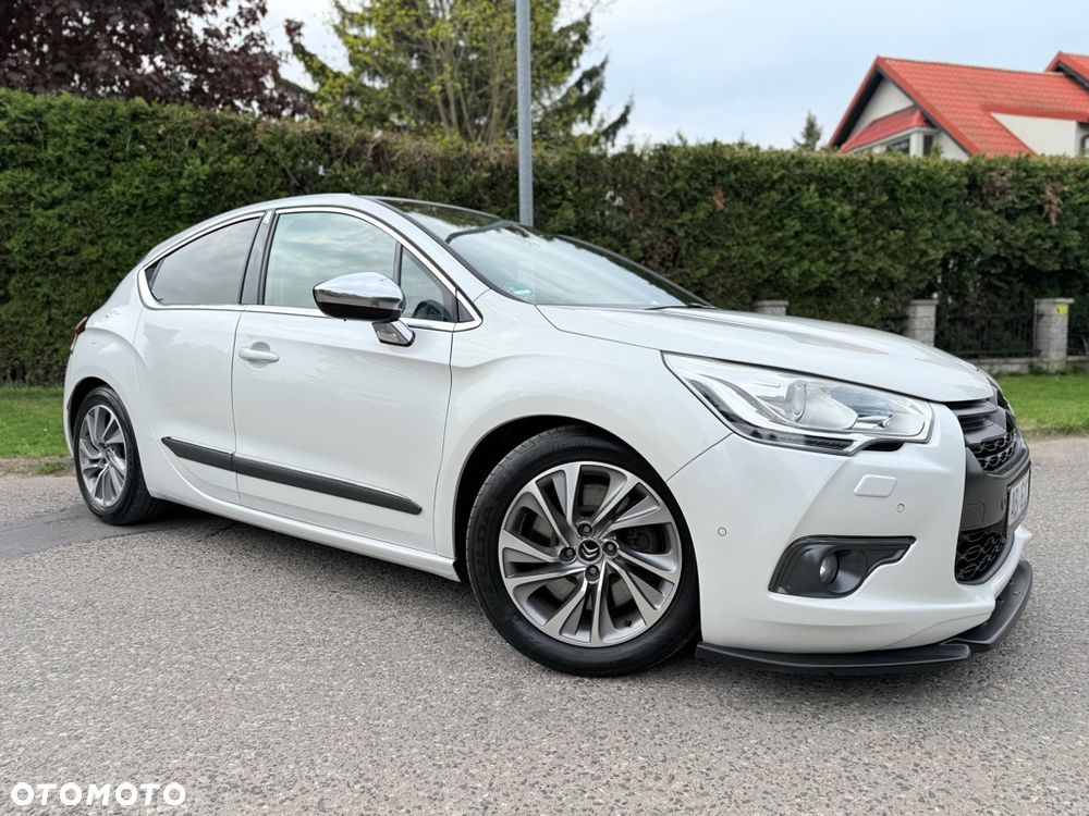 Citroën DS4 HDi 165 SoChic - 10