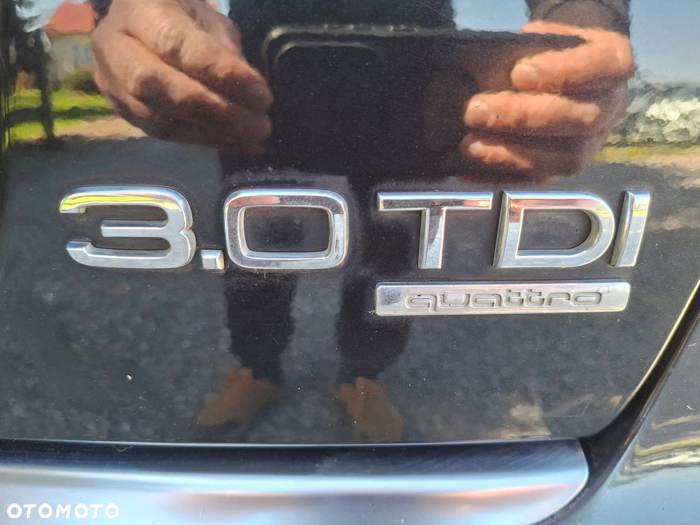 Audi A4 Limousine - 15