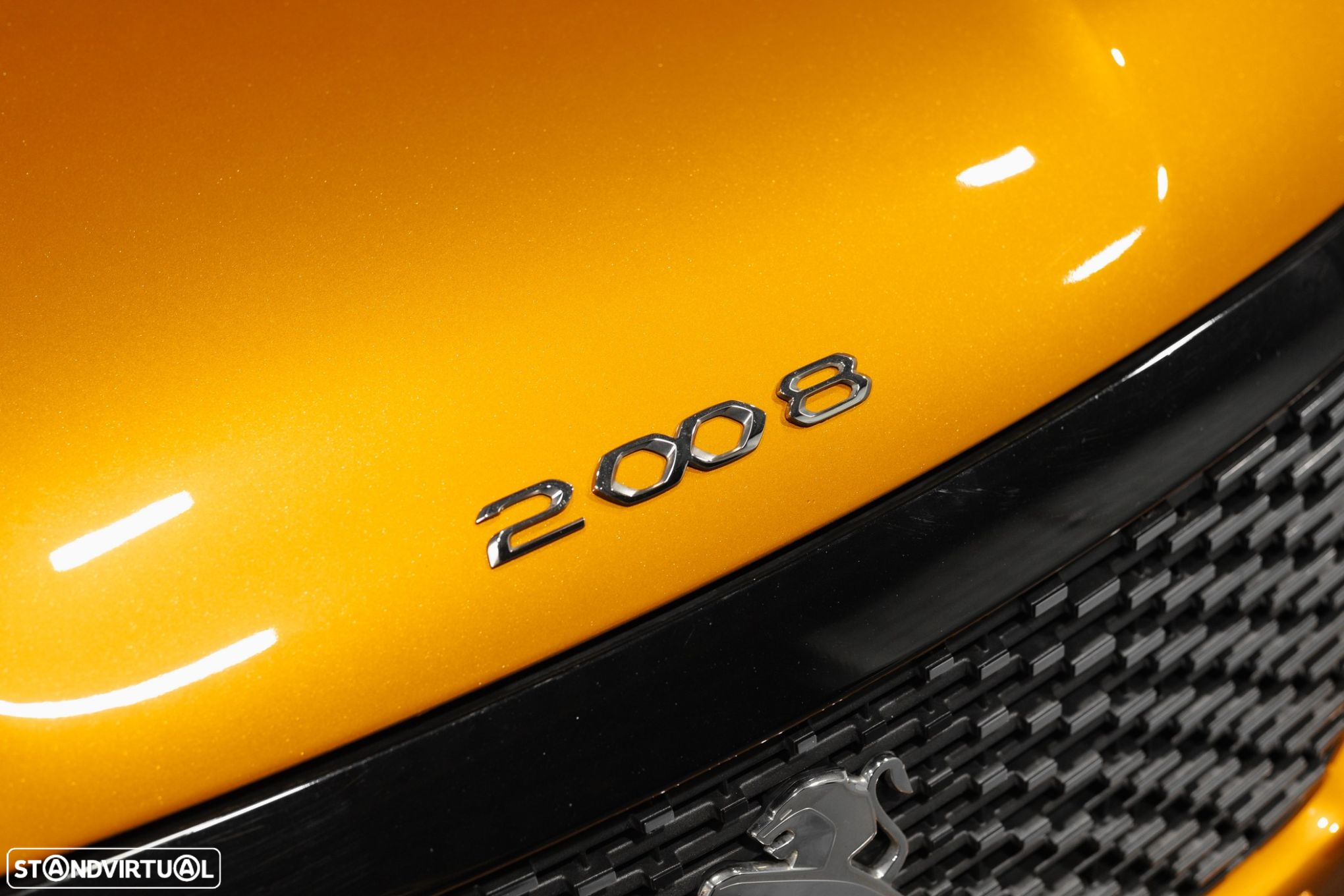 Peugeot 2008 1.2 PureTech Allure EAT8 - 15