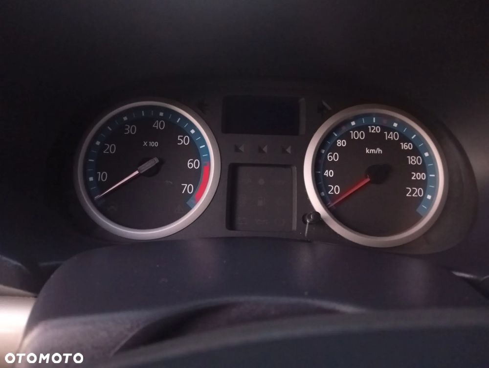 Renault Clio - 20