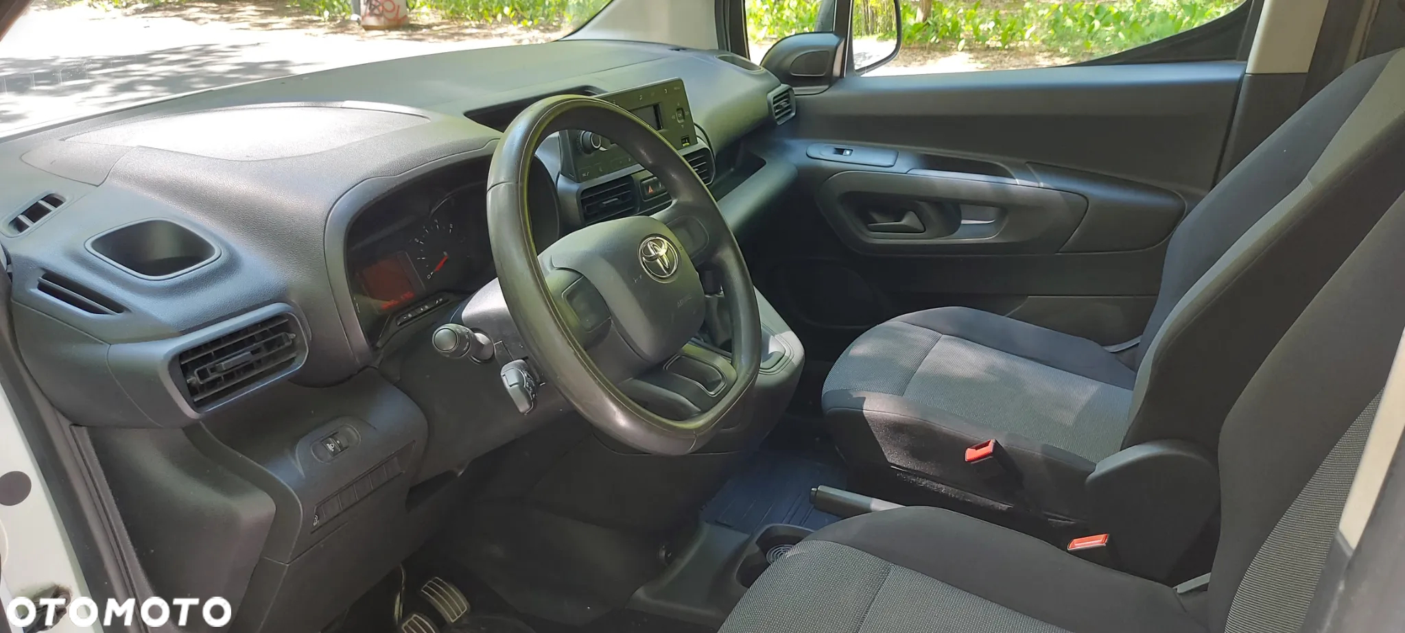 Toyota Proace City 1.5 D-4D Long 2,3t Active (bryg.) - 9