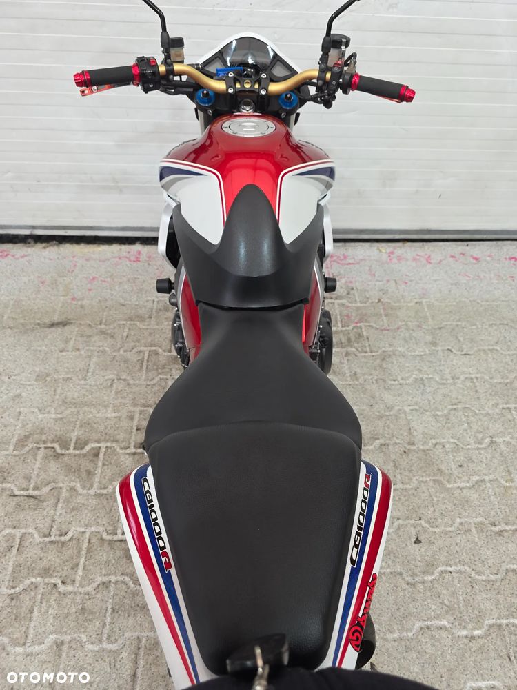 Honda CB - 24
