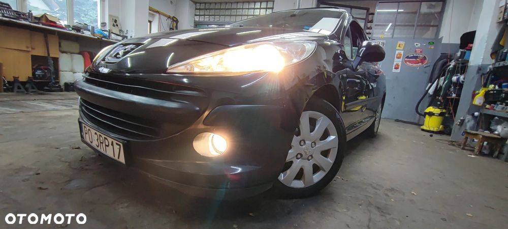 Peugeot 207 - 4