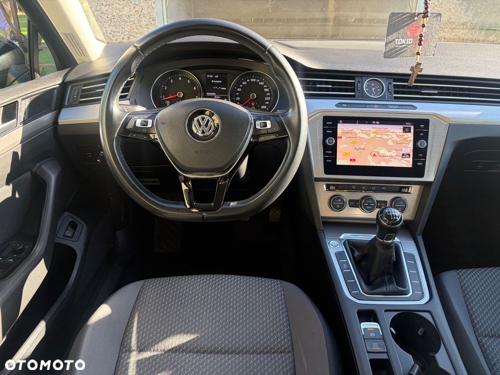 Volkswagen Passat 1.4 TSI (BlueMotion Technology) Trendline - 10