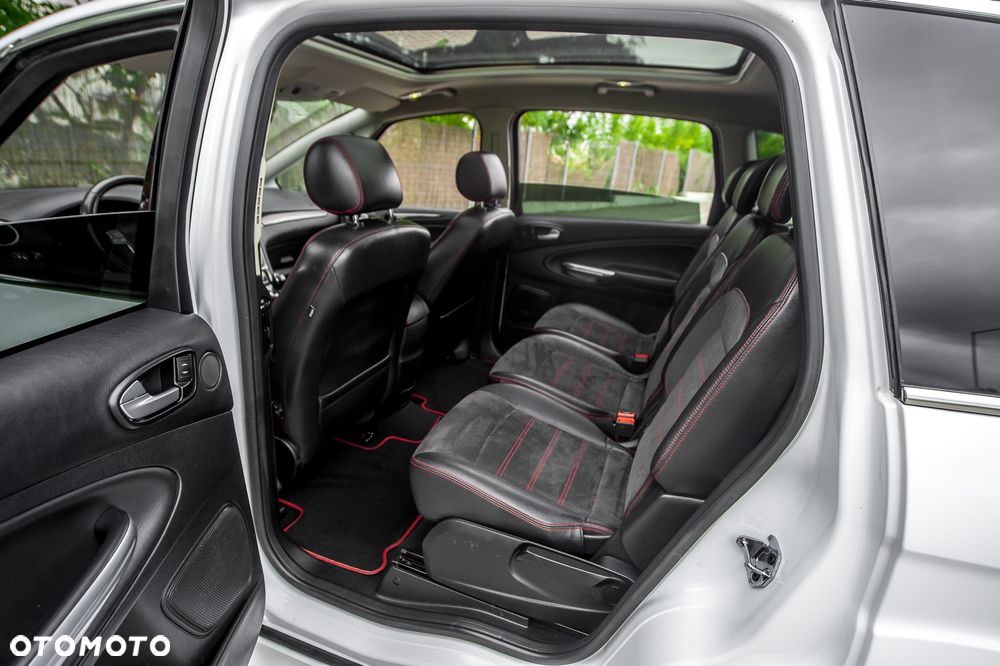 Ford S-Max 2.0 T Titanium - 24
