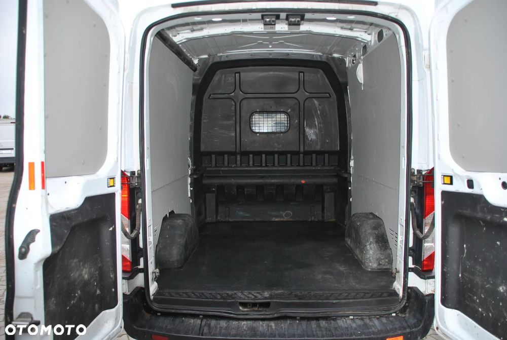 Ford Transit Brygadówka 7 Osób - 10