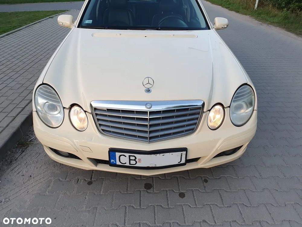 Mercedes-Benz Klasa E - 7