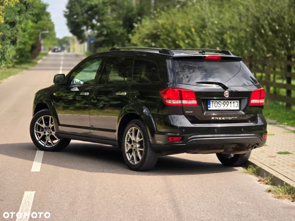 Fiat Freemont 2.0 Multijet Lounge AWD - 4