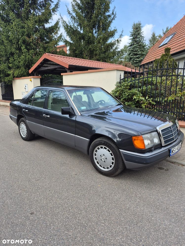 Mercedes-Benz W124 (1984-1993) - 1