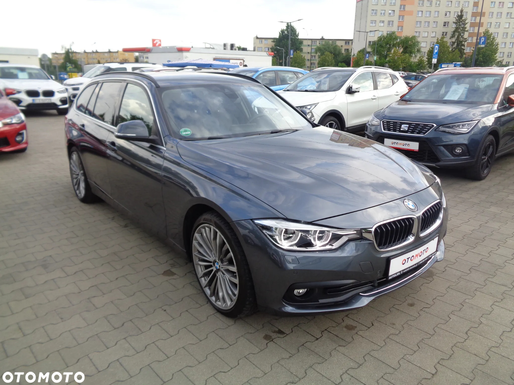 BMW Seria 3 320d Sport Line - 8