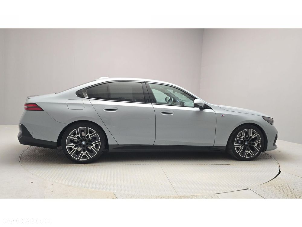 BMW Seria 5 - 6