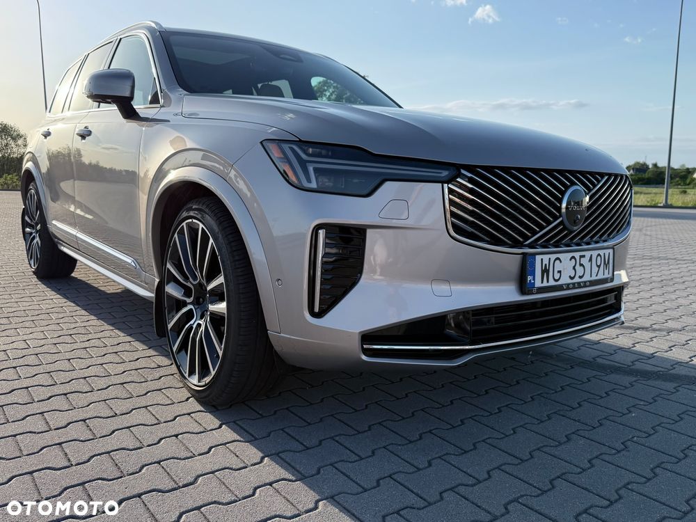 Volvo XC 90 - 8