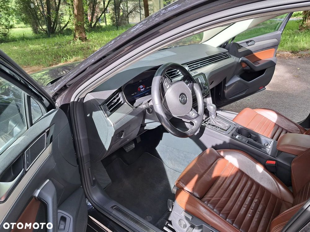 Volkswagen Passat 2.0 TSI BMT Highline DSG - 17