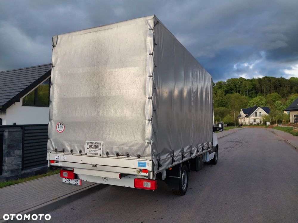 Mercedes-Benz Sprinter 319 V6 3.0 - 5