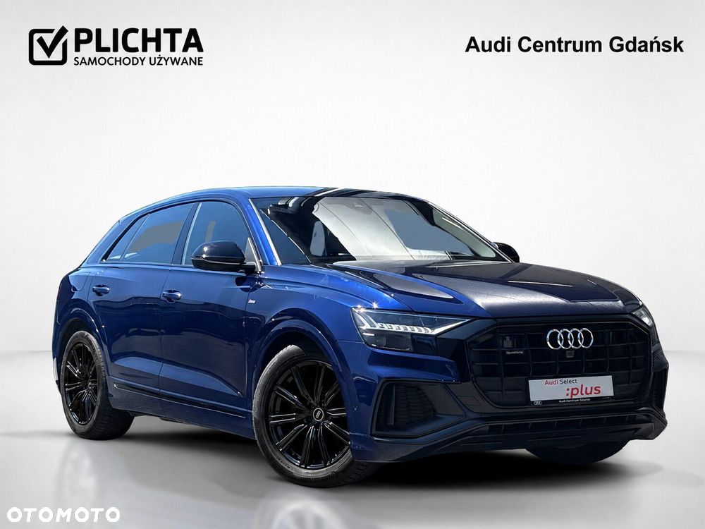 Audi Q8 - 8