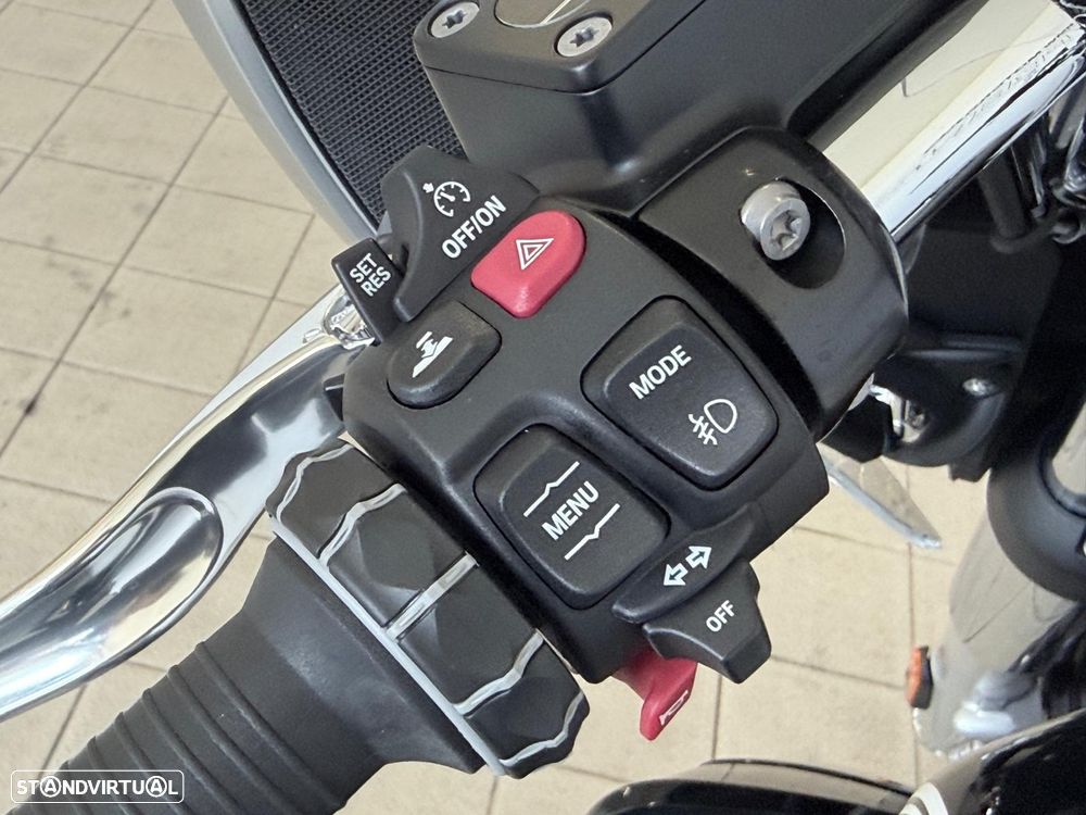 BMW R 18 TRANSCONTINENTAL - 8