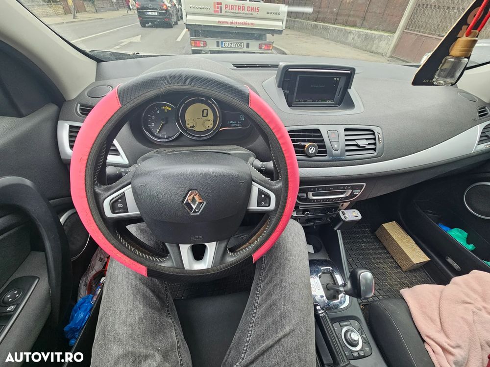 Renault Megane 1.5 dCi EDC Olympic - 5