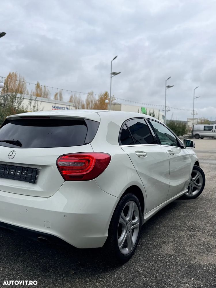 Mercedes-Benz A 200 (BlueEFFICIENCY) 7G-DCT AMG Sport - 2