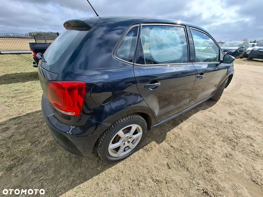 Volkswagen Polo 1.2 Comfortline - 11