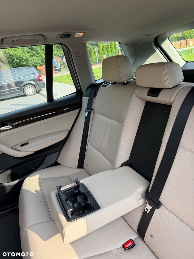 BMW X3 xDrive20d - 21